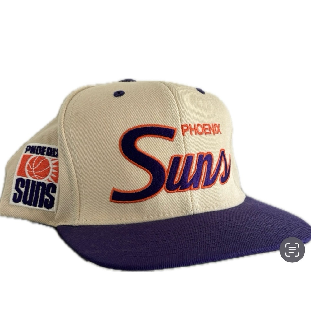 Phoenix Suns Snapback hat.